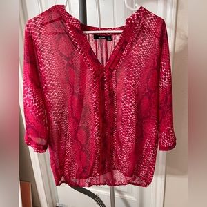 pink snake print top
